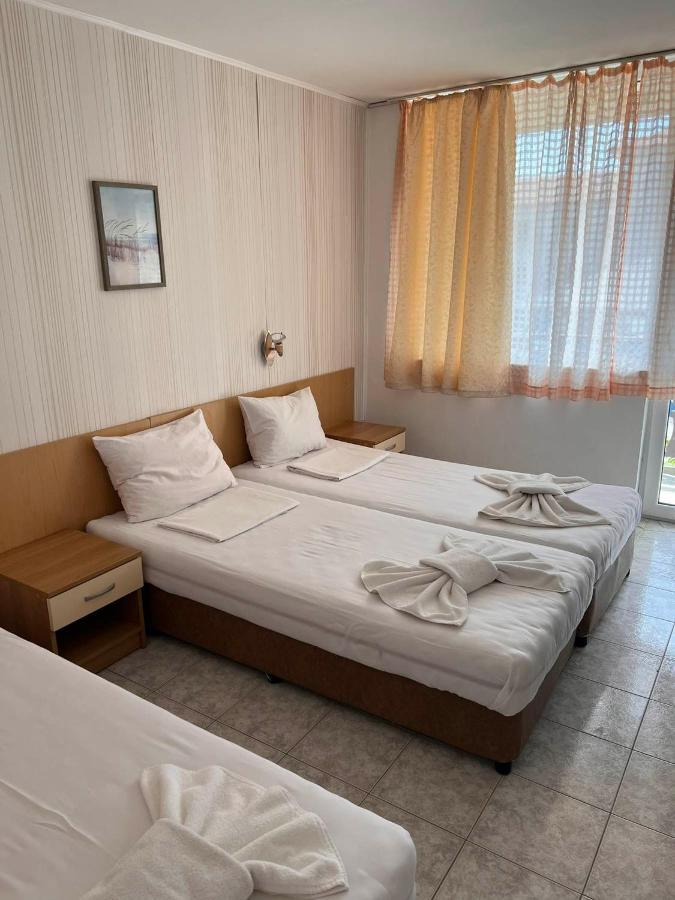 Хотел Диамант Hotel Diamond Balchik Ngoại thất bức ảnh