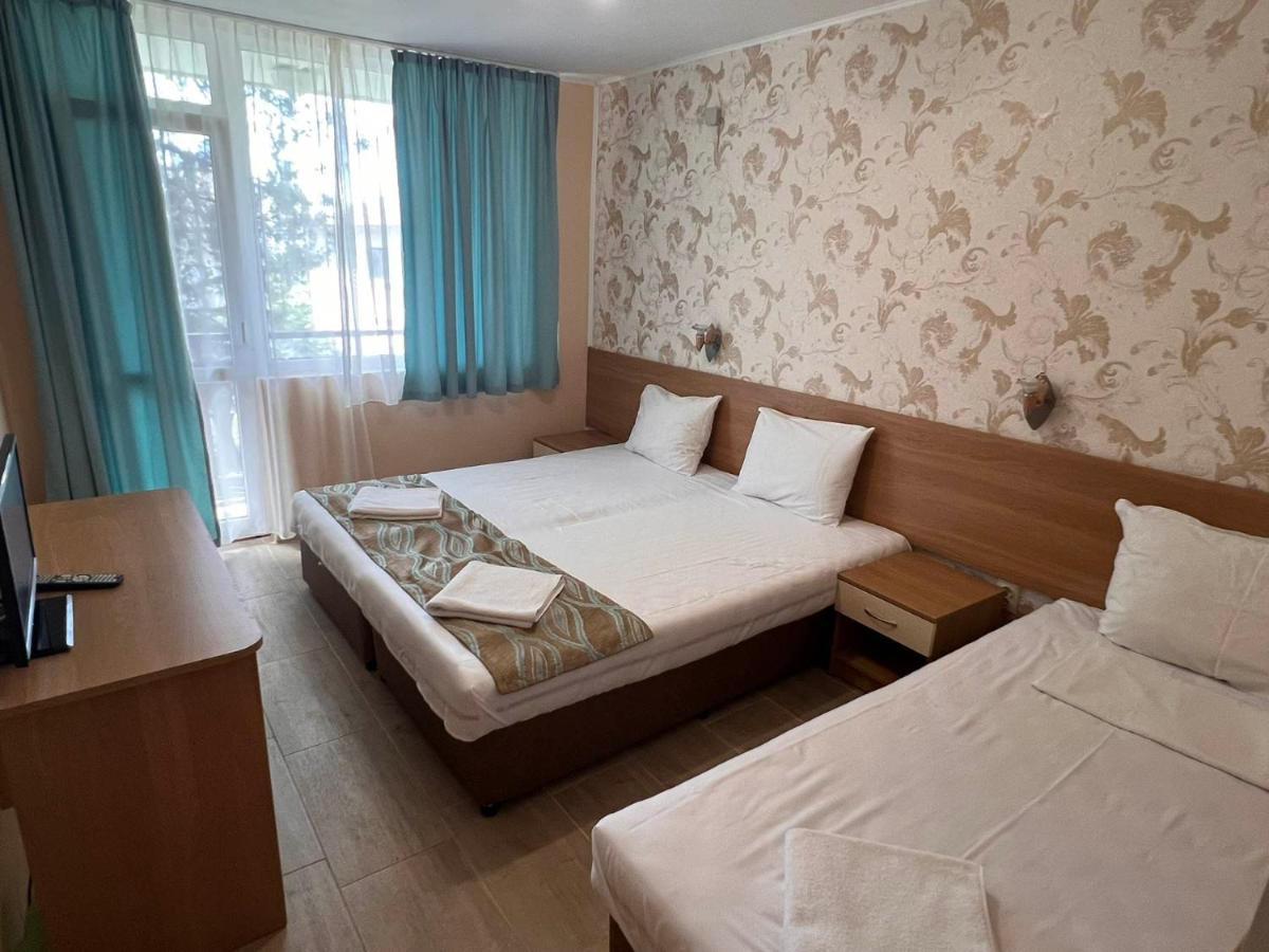 Хотел Диамант Hotel Diamond Balchik Ngoại thất bức ảnh