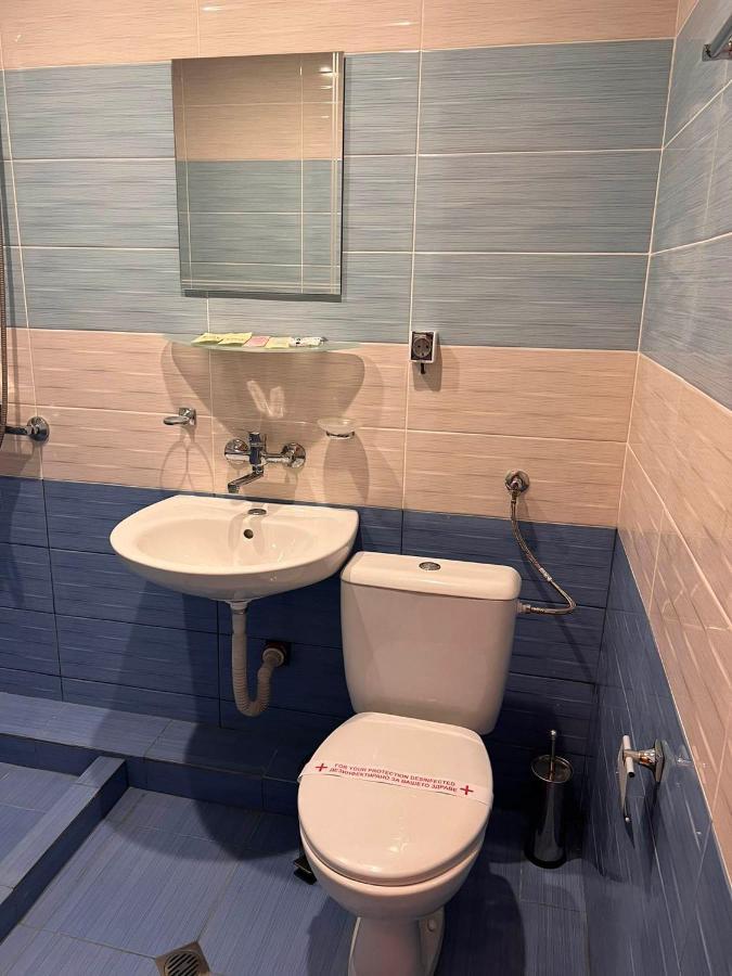Хотел Диамант Hotel Diamond Balchik Ngoại thất bức ảnh