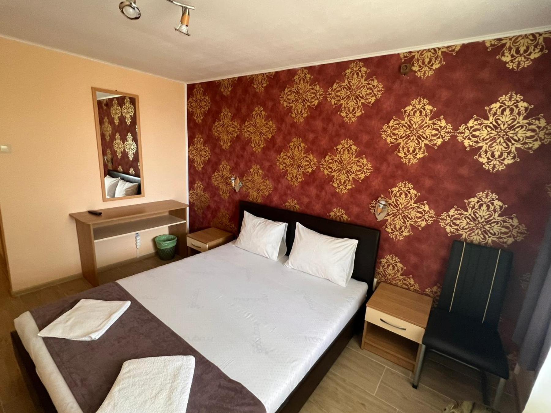 Хотел Диамант Hotel Diamond Balchik Ngoại thất bức ảnh